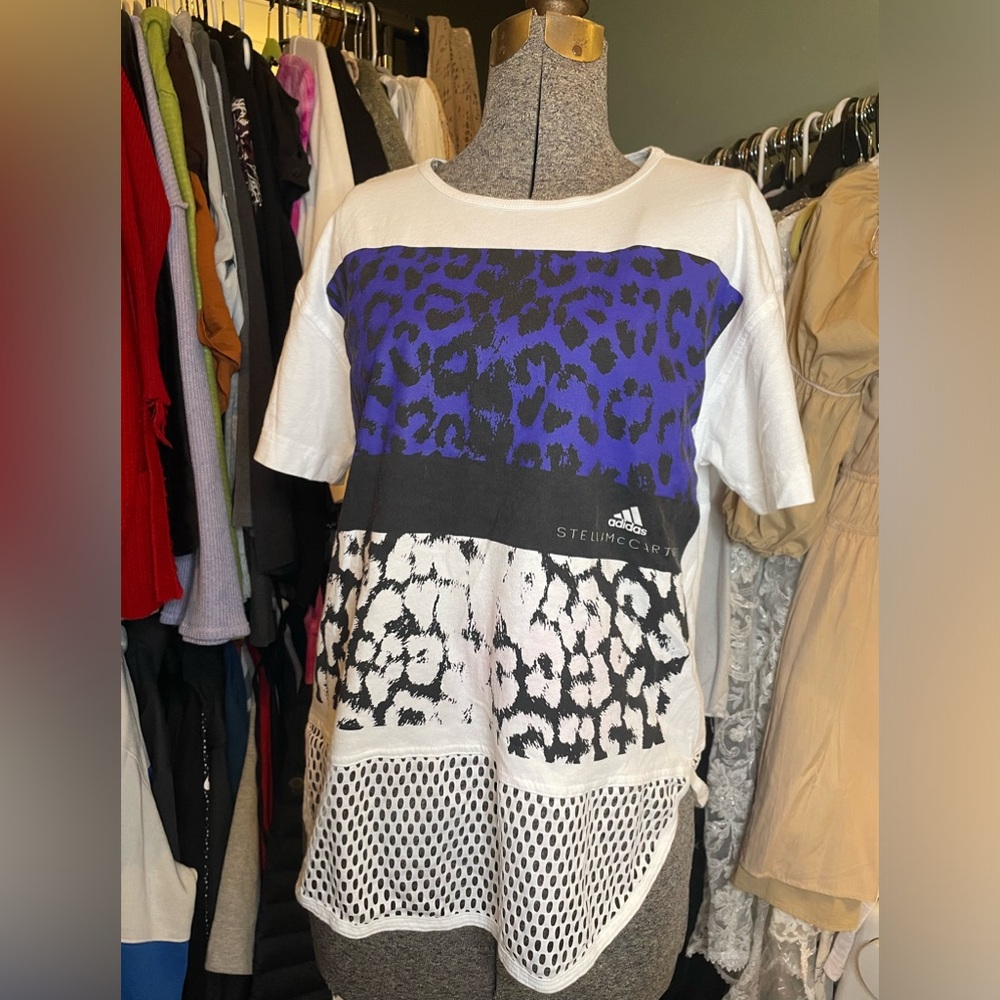 Stella McCarthy adidas graphic leopard print short sleeve T-shirt size xs